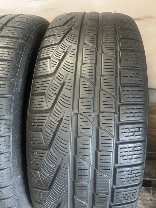 2 x PIRELLI Sottozero Winter 210 Serie II 235/55 R18 zimowe