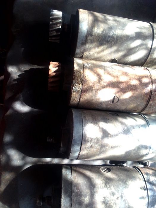 Генератор 6вольт.ц.1000гр.1шт..