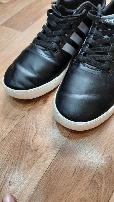 Черные кеды Adidas с тремя белыми полосками модель Easy Vulc VS