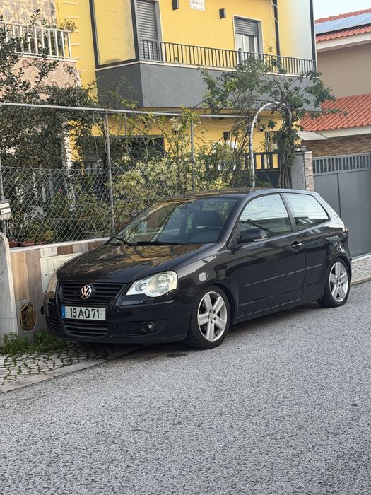 Polo 2005 gasolina 320milKM
