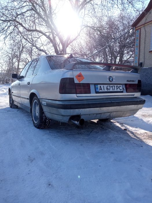 Продаю бмв є 34 2.8 газ бензин
