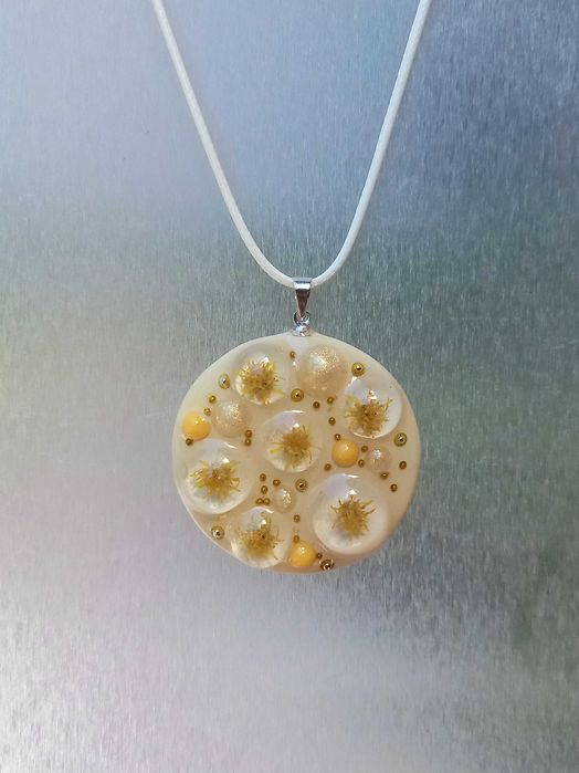 Сережки і підвіски