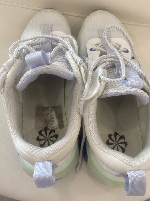 Жіночі кросівки Nike