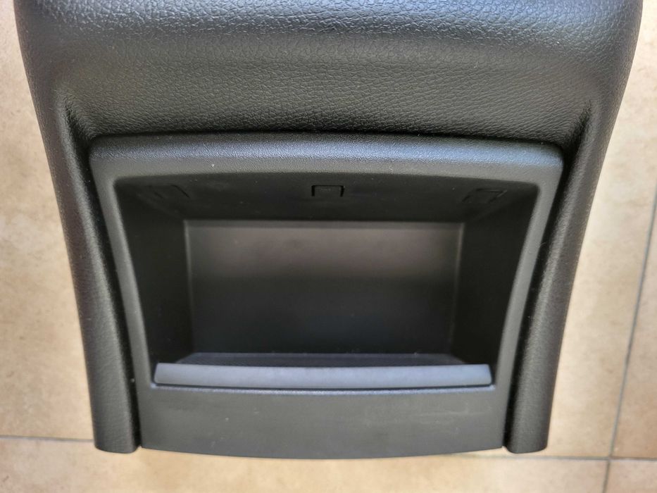 Ventiladores/Consola original Mercedes classe C w205 com ventiladores