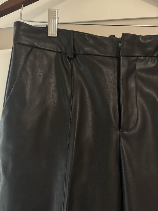 Бермуди, бренд zara. В ідеальному стані