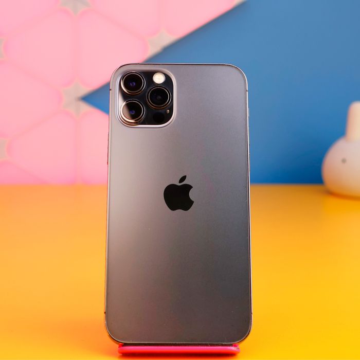 Смартфон Apple iPhone 12 Pro 128GB Graphite (176508) Б/У З ГАРАНТІЄЮ