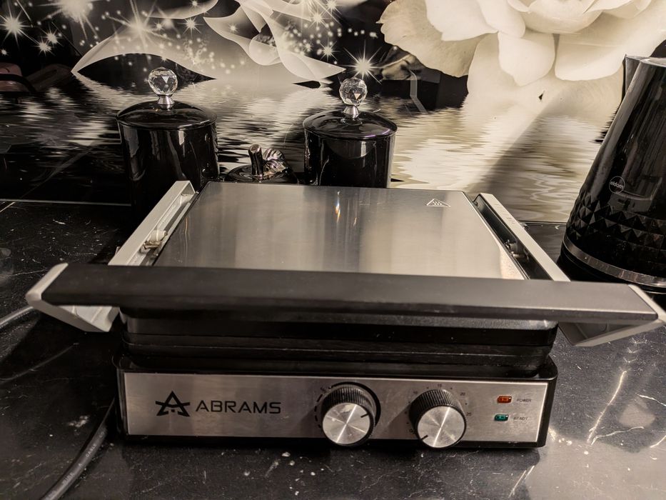 Grill  opiekacz  TOSTER ELEKTRYCZNY 3W1 Z REGULACJĄ Temperatury  2000W