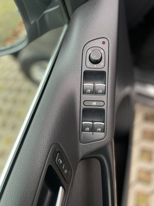 VW TIGUAN Lounge 2.0 TDI