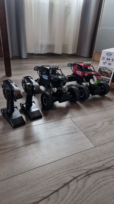 Машинка на пульту керування Нова