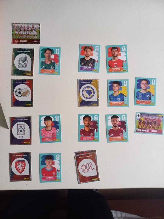 Cromos Mundial 0.2 / Brilhantes 0.35 - Panini 2026
