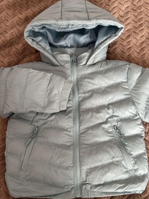 Куртка  H&M демі, весняна, безрукавка для хлопчика чи дівчинку 92