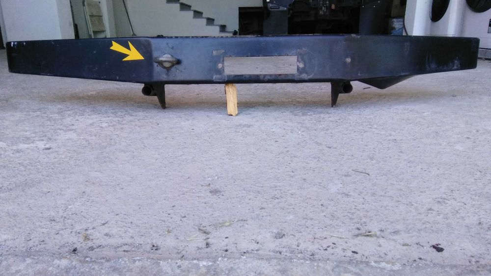 Pára choques Defender com berço de guincho