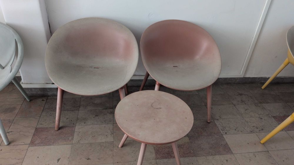 conjuntos de mesa e cadeiras, de jardim, usados para venda