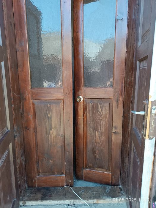 Вхідні двері подвійні