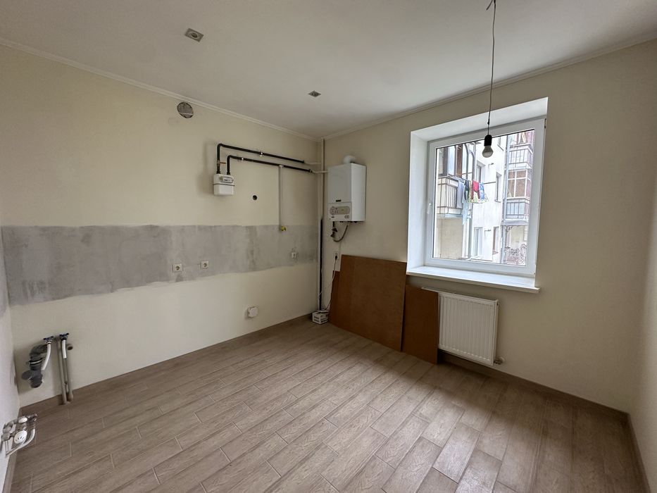 Продається світла та простора 2-кімнатна квартира вул. Мулика