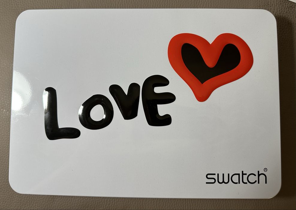 Relogio Swatch - Ref. GB246 - “Love Seconds” - 2010