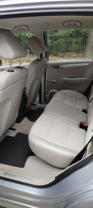Mercedes Benz A 180