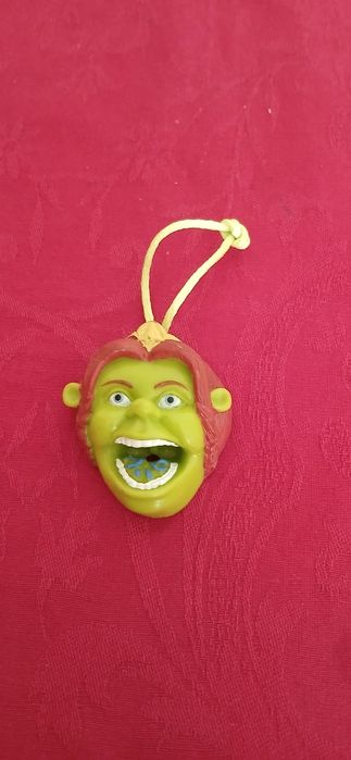 Figura Fiona de 2004