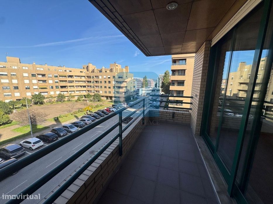 Apartamento T1Kit semi mobilado em Paranhos, Porto