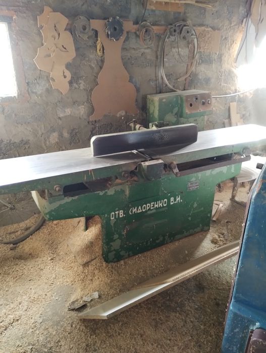 Продам станки  Фуганок   рейсмус  фрезер