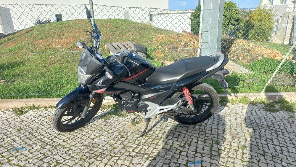 Moto Honda CBF125
