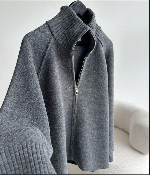 В'язаний жіночий кардиган на блискавці, тепла жіноча кофта на змейке