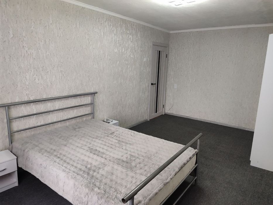 Аренда 2к/к.  Космонавтов