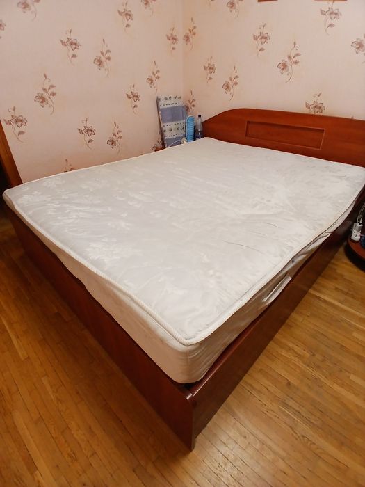 Безкоштовно матрац 160×200