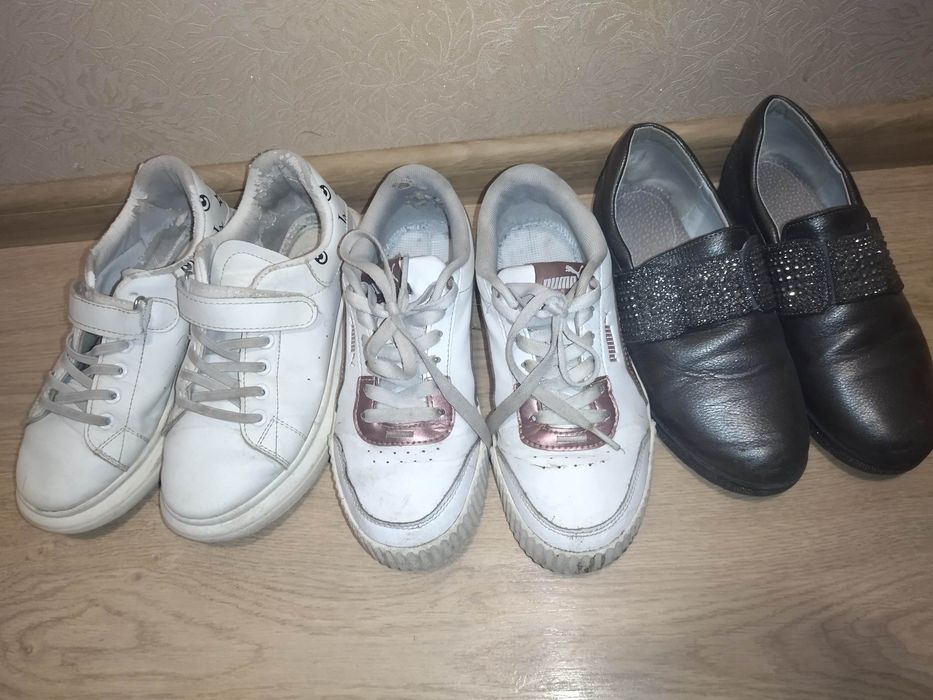 Віддам взуття на дівчинку