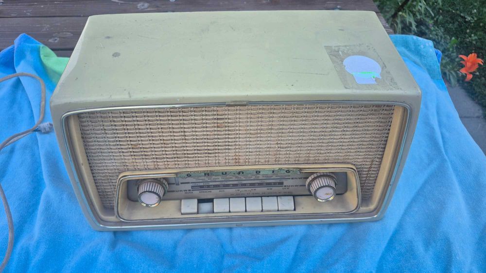 Grundig typ e97b