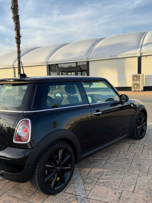 Mini Cooper ONE D