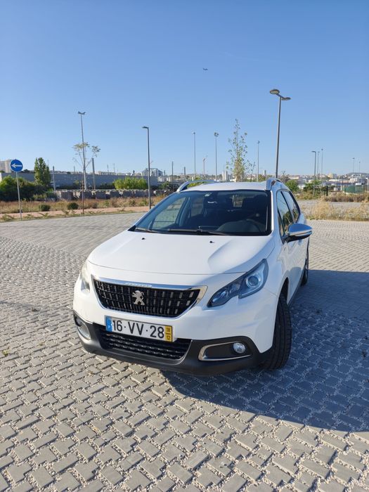 Peugeot 2008 1.2 Gasolina  Facelift 83cv | 2018 | 126.000 km