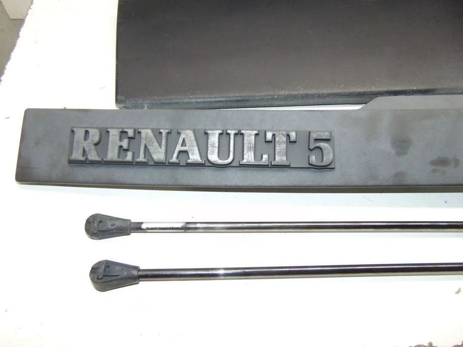 Renault Super 5 frisos