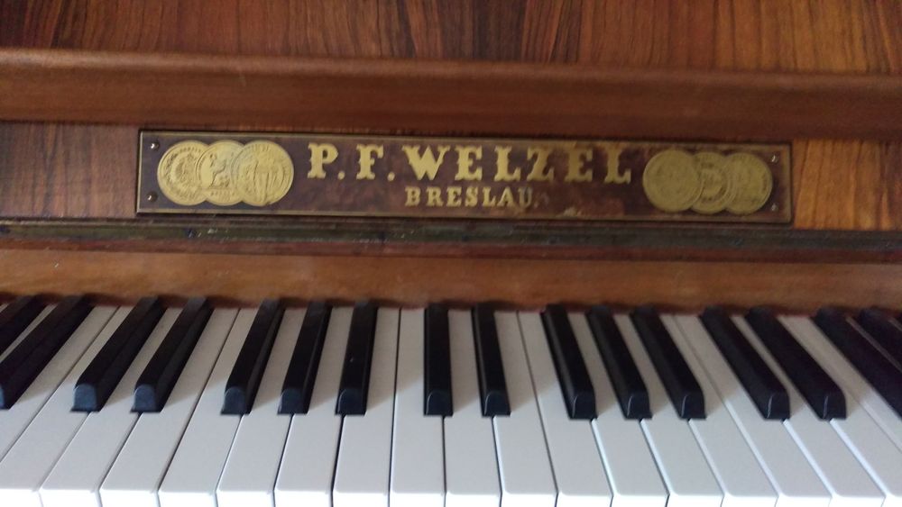 Pianino P.F. Welzel Breslau