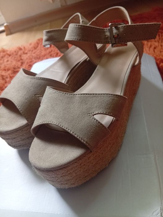 Buty sandały  super stan