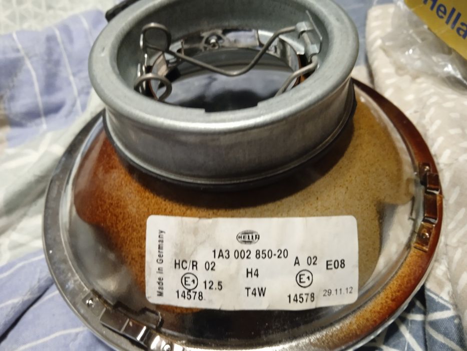 farois Toyota - Honda - Nissan - Mitsubishi HELLA