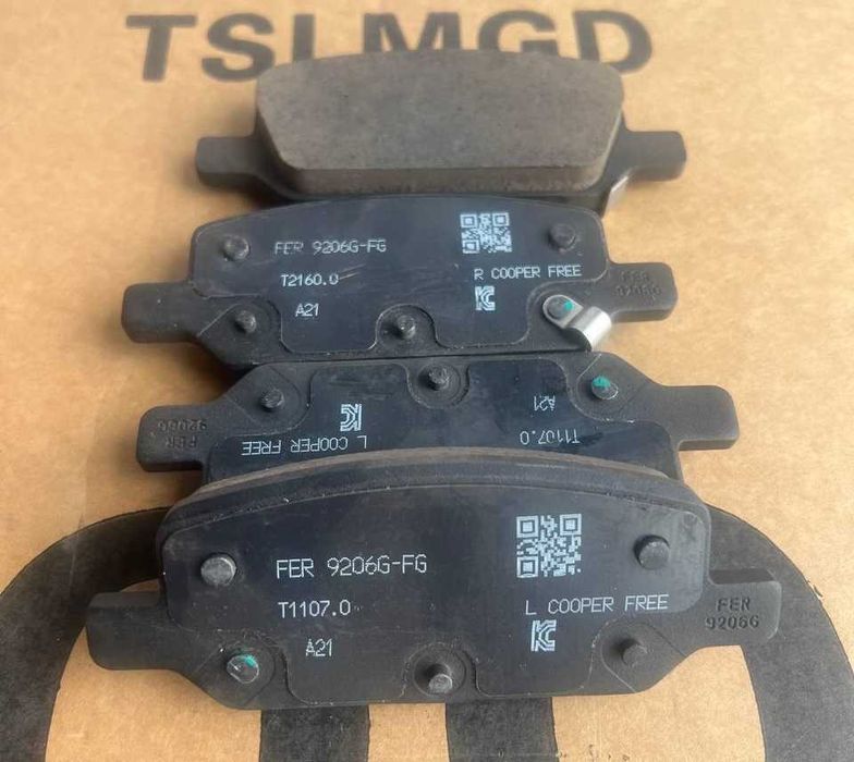 Tesla Model 3/Model Y колодки тормозные передние дисковые 8008240-00-A