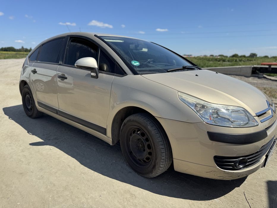 Продам Citroen C4