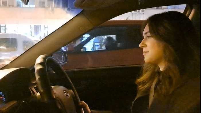 Інструктор з водіння для дівчат у Києві. Автоінструктор для автоледі!