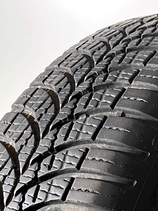 Pneus Goodyear Vector 4 Seasons Gen3 - 155/70/19 - Como NOVOS