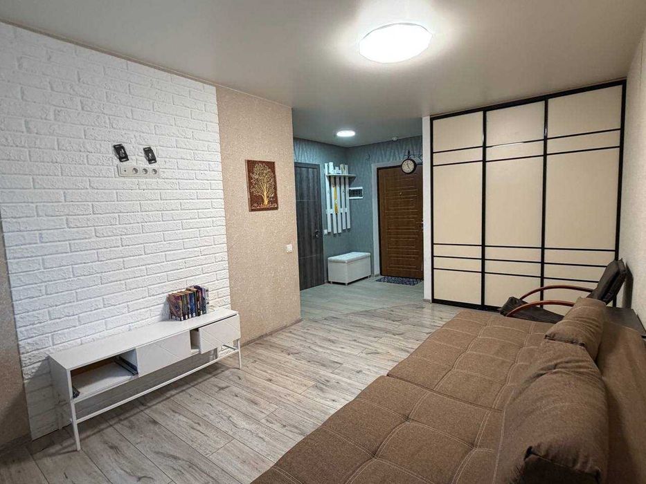 Продаж однокімнатної квартири 37 м. з ремонтом ЖК Атлант. ТРЦ Лавіна.