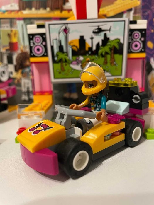 LEGO 41349 Friends Wyścigowa restauracja
