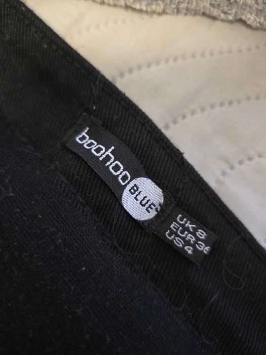 Jeansy ciążowe proste  BooHooo S czarne
