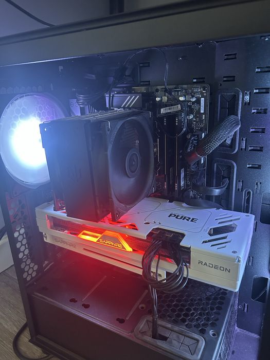 Komputer gamingowy Ryzen 5 7600X / RX 7700 XT 12GB / 32GB DDR5 / 1TB NVMe