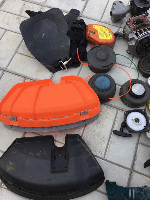 Запчастини і двигун для триміра (мотокоса)