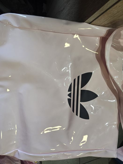 Жіноча рожева сумка через плече adidas Adicolor