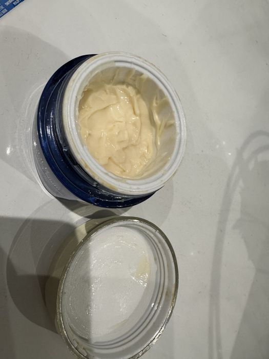 Krem na noc estee lauder revitalizing supreme +