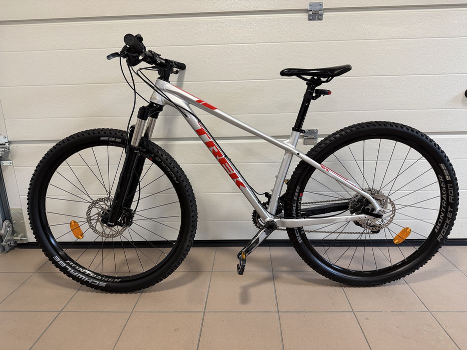 Rower MTB TREK XCALIBER 9, Rama 17,5” 41cm, koła 29”, RockShox