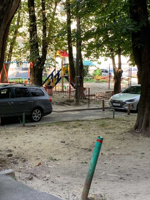Двухкомнатная срочно  сдам квартиру