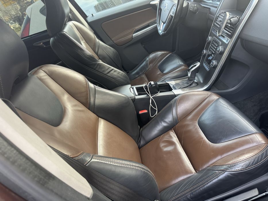 Продам Volvo XC60